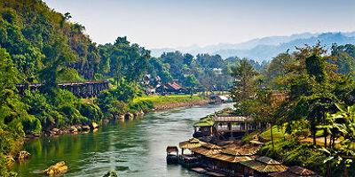 La rivière Kwai près de Kanchanaburi - Thailande
