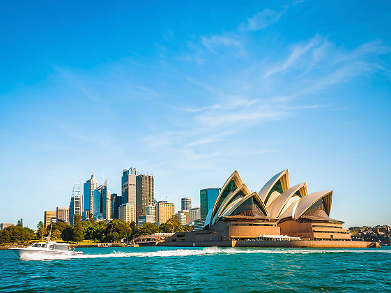Australie - Vue sur le théâtre et les grattes-ciel de la ville de Sydney
